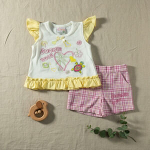 New Baby Girl outfit set Shirt and Shorts Size 3 6 months